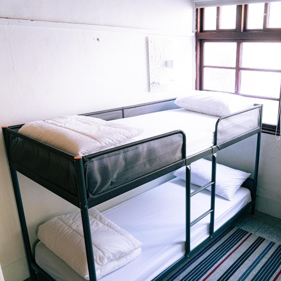 Dope Hostel Đài Trung Ngoại thất bức ảnh
