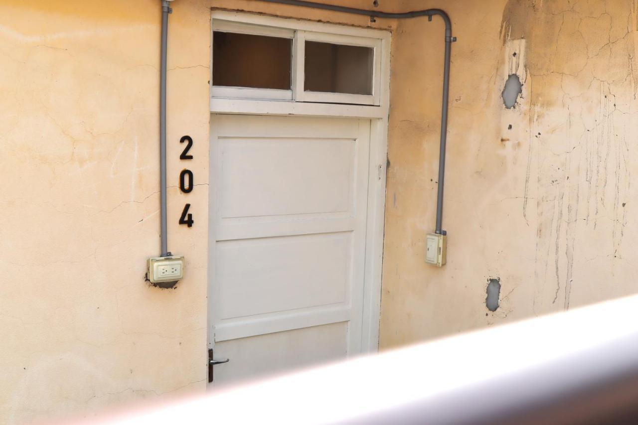 Dope Hostel Đài Trung Ngoại thất bức ảnh