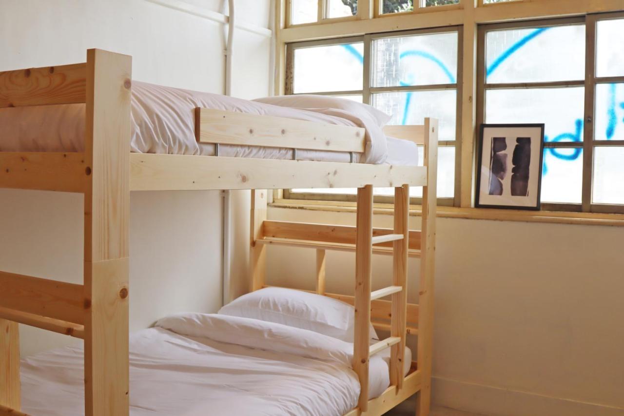 Dope Hostel Đài Trung Ngoại thất bức ảnh
